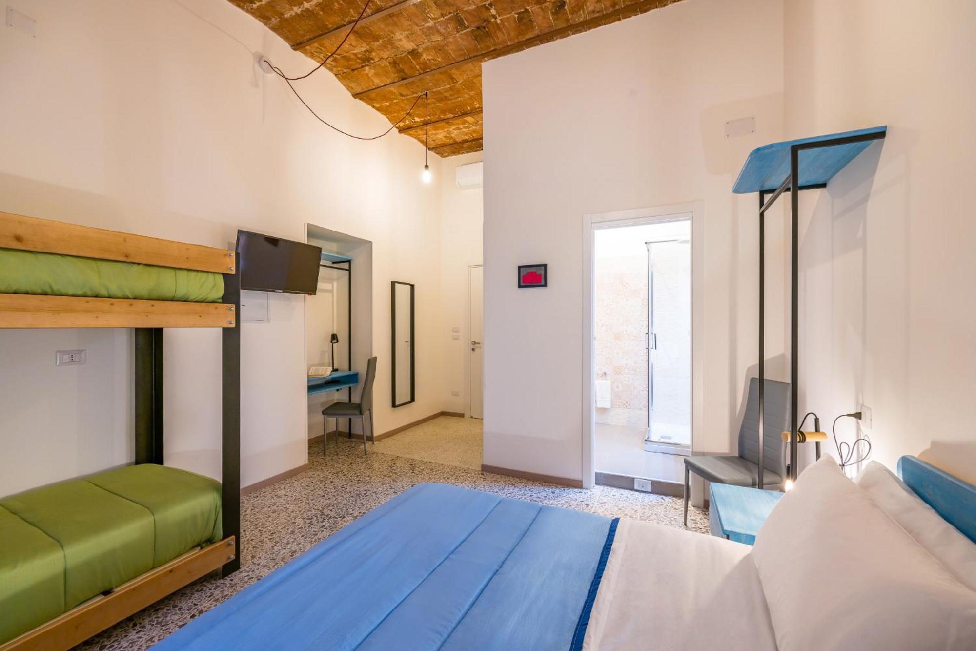 Via Milano Central Station Apartment Napoli Eksteriør billede