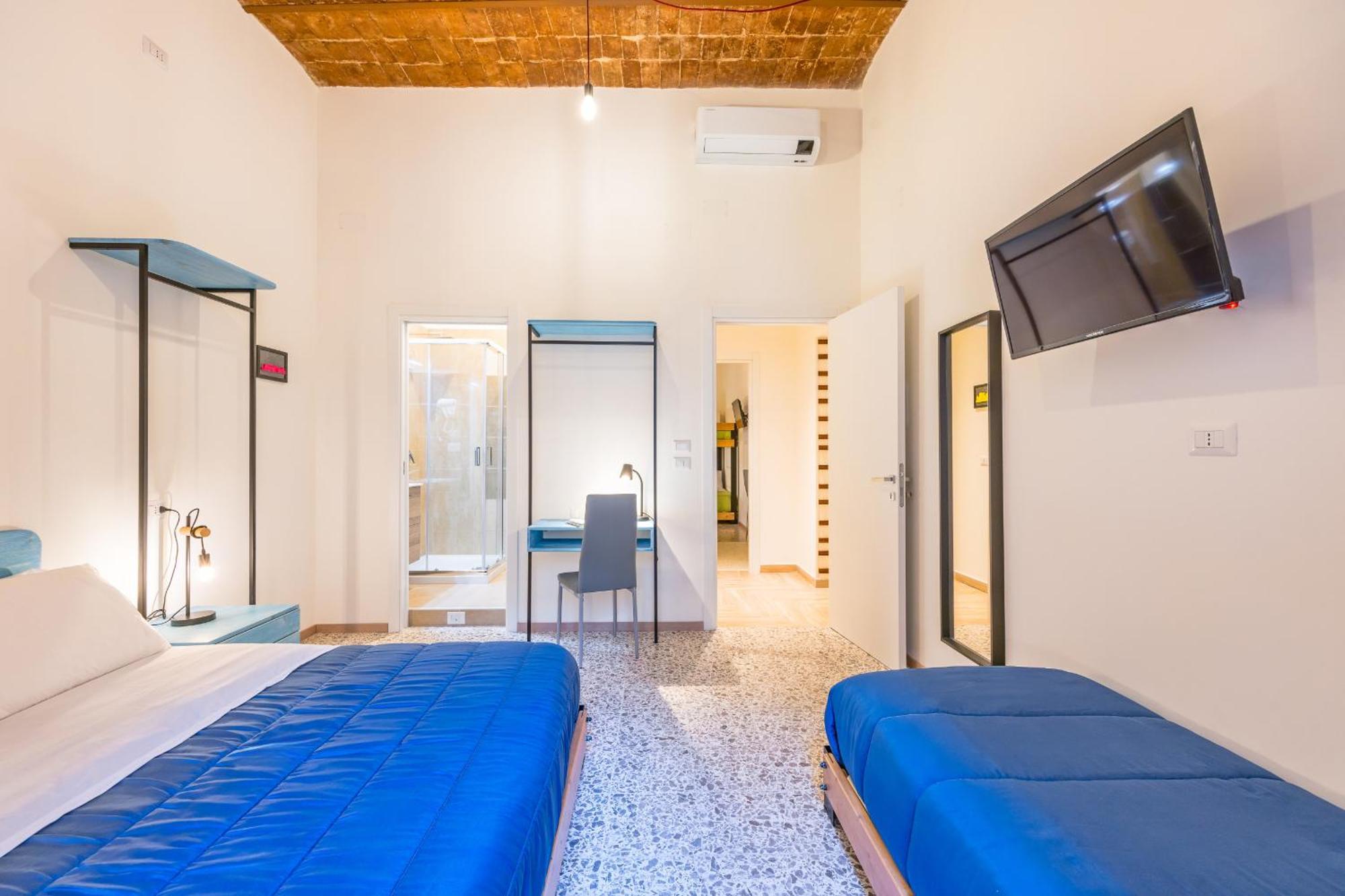 Via Milano Central Station Apartment Napoli Eksteriør billede