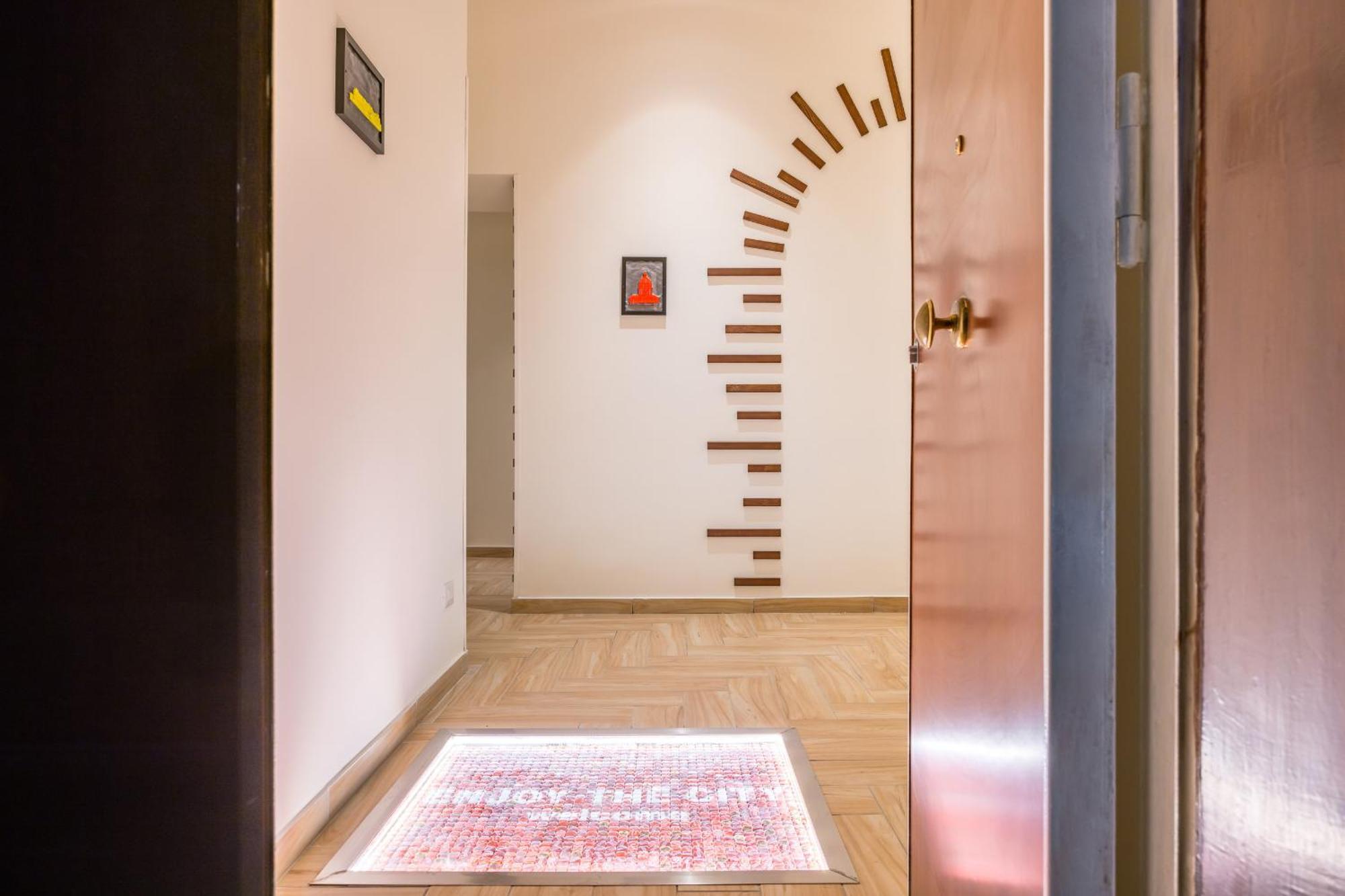 Via Milano Central Station Apartment Napoli Eksteriør billede