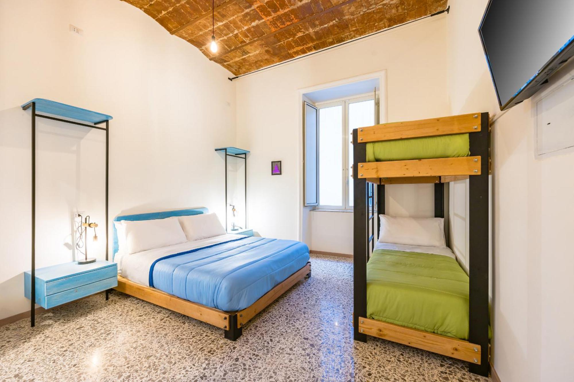 Via Milano Central Station Apartment Napoli Eksteriør billede